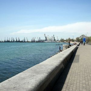 Залив, Приморская площадь, Бердянск