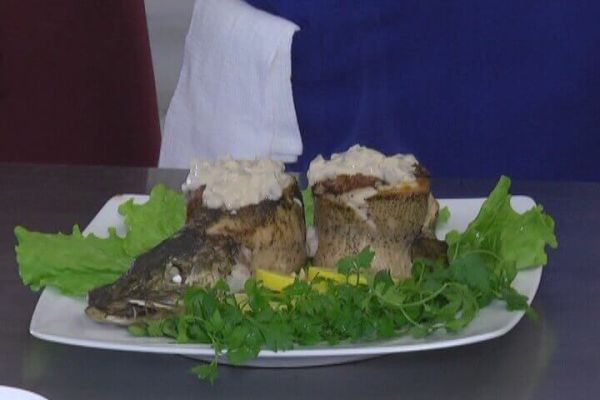 Готовим "Рулет запеченный из щуки"