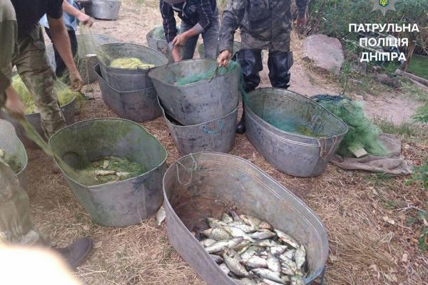На Каменском водохранилище в Днепропетровской области поймали браконьеров